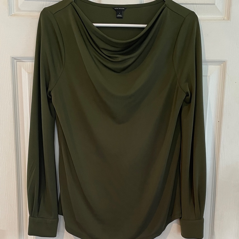 Ann Taylor Size Small Olive Green Cowl-Neck Long Sleeve Top